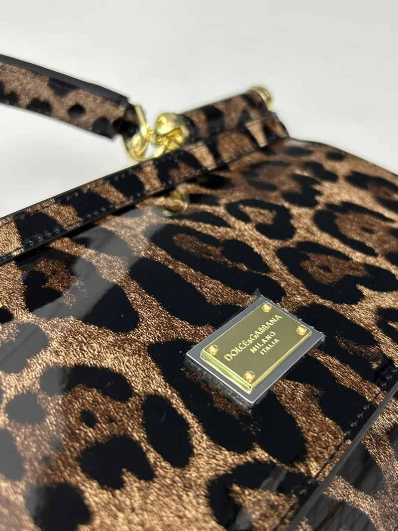 Dolce Gabbana Leopard Print Bucket Bag with Shoulder Strap - Image 4