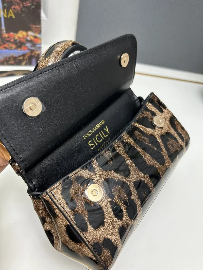 Dolce Gabbana Leopard Print Mini Crossbody Handbag - Image 8