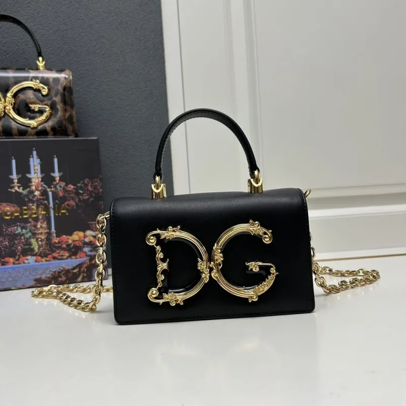D&G Bucket Bags-11