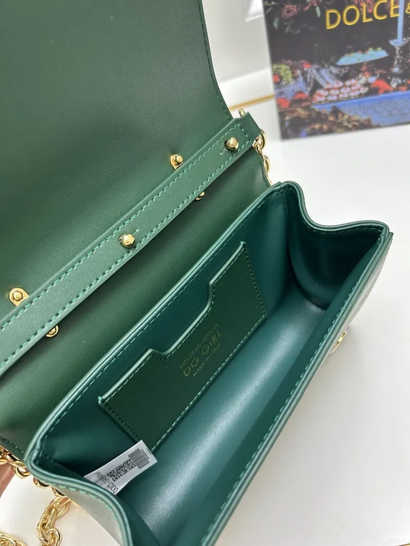 Dolce Gabbana Green Leather Top Handle Chain Bag - Image 9