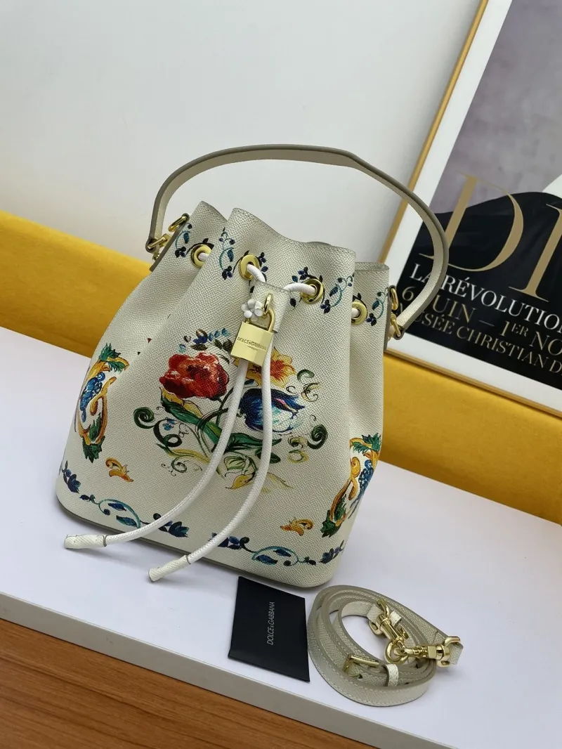 D&G Bucket Bags-22