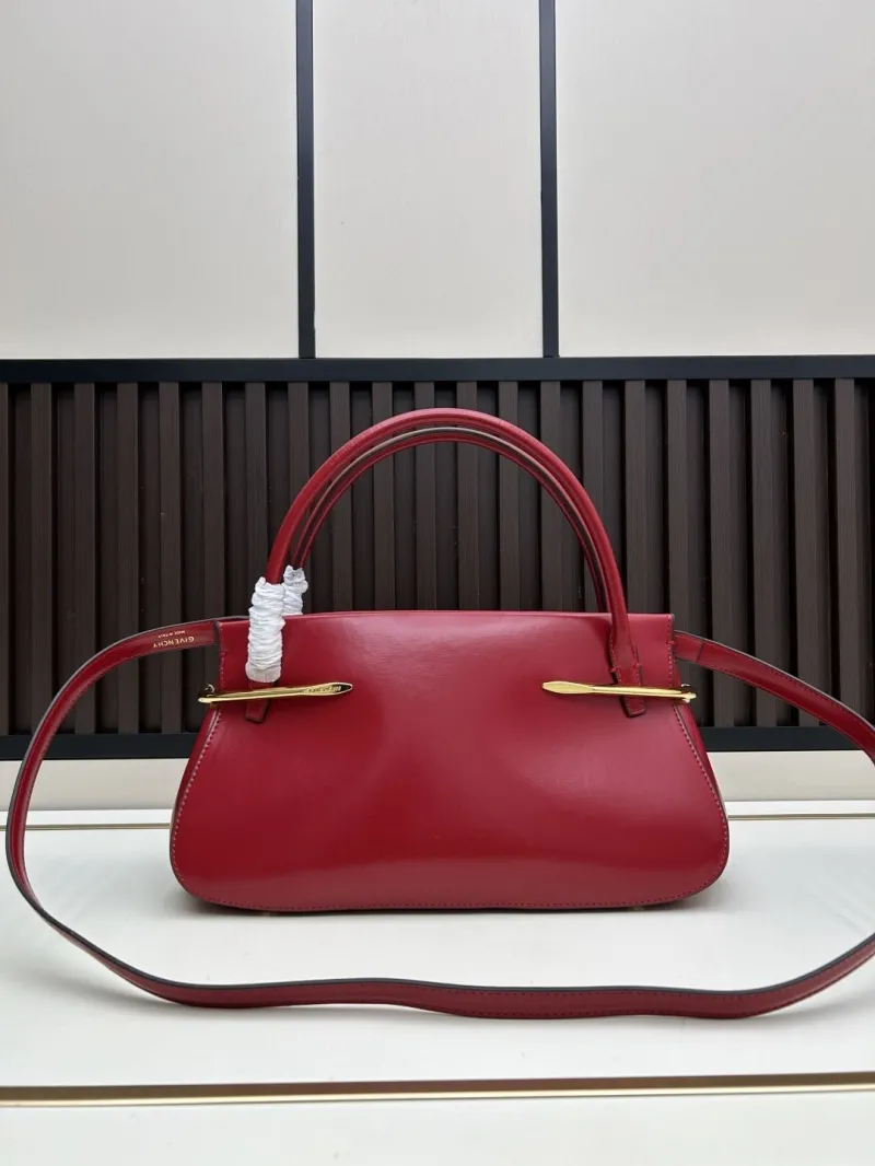 Givenchy Red Leather Shoulder Handbag - Image 3