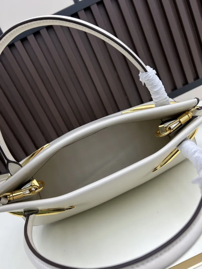 Givenchy White Leather Top Handle Handbag - Image 6