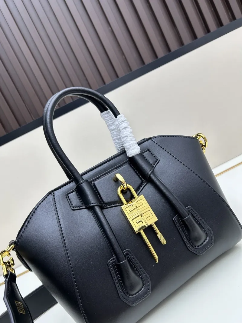 Givenchy Black Leather Crossbody Handbag - Image 4