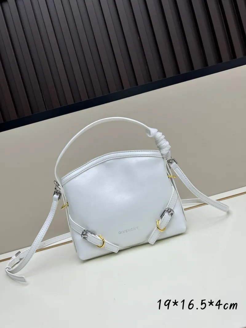 Givenchy White Leather Handle Crossbody Bag 19x16.5x4cm