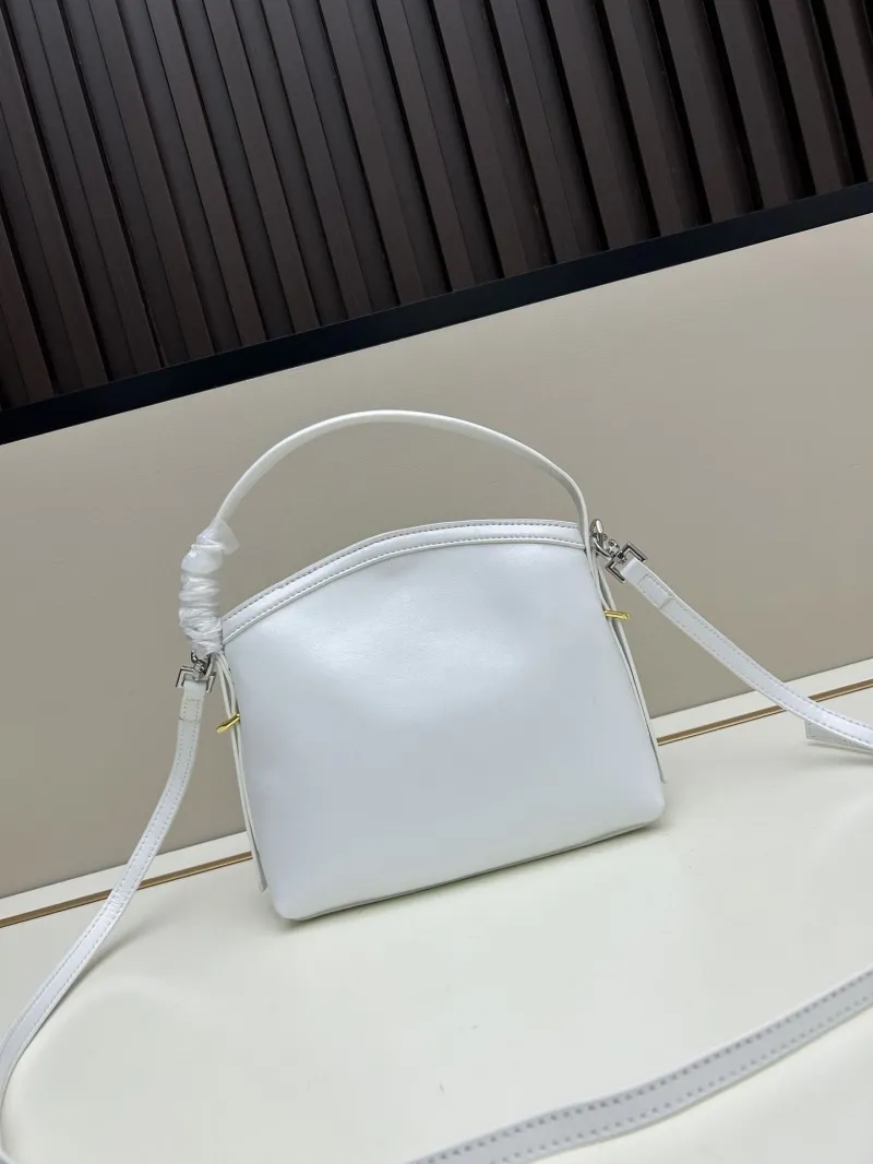 Givenchy White Leather Handle Crossbody Bag 19x16.5x4cm - Image 3
