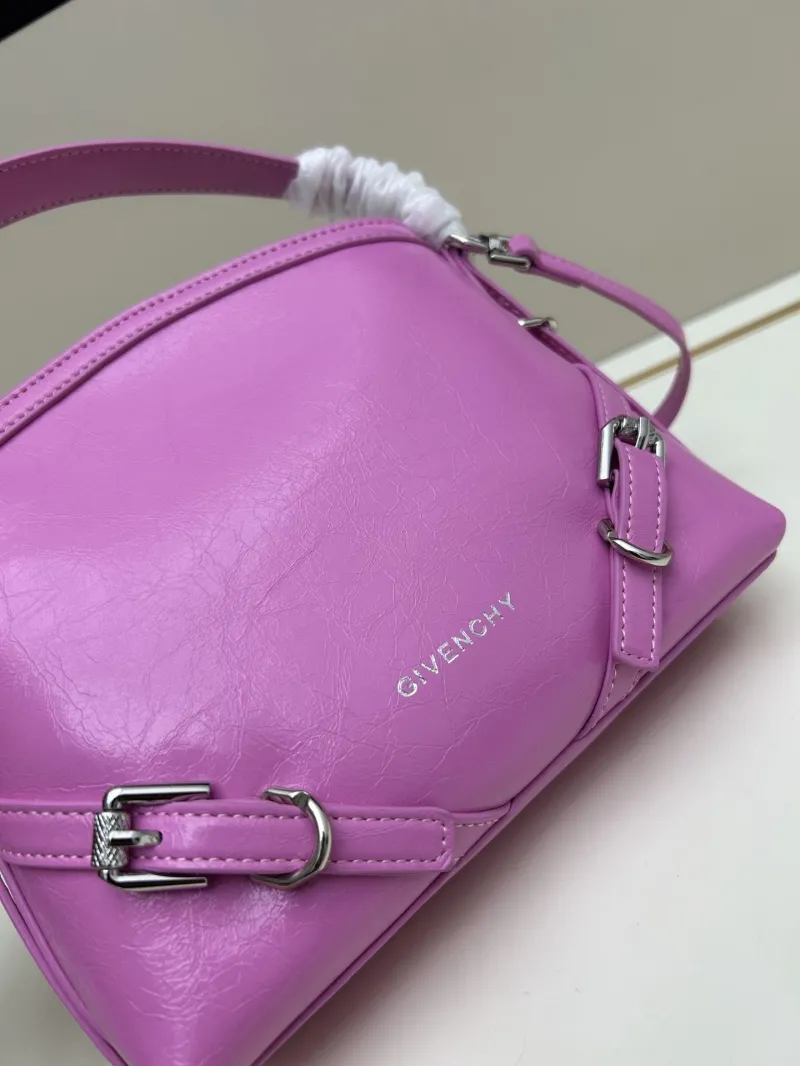 Givenchy Pink Leather Crossbody Handbag - Image 4