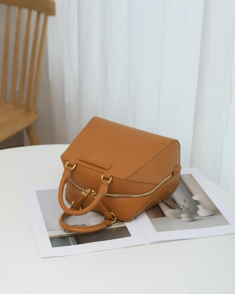 Givenchy Tan Leather Top Handle Crossbody Bag - Image 5