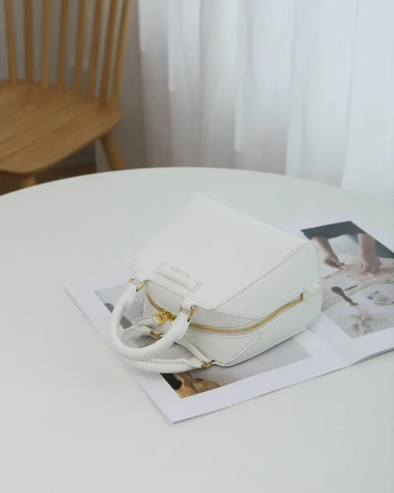 Givenchy White Leather Mini Top Handle Handbag - Image 4