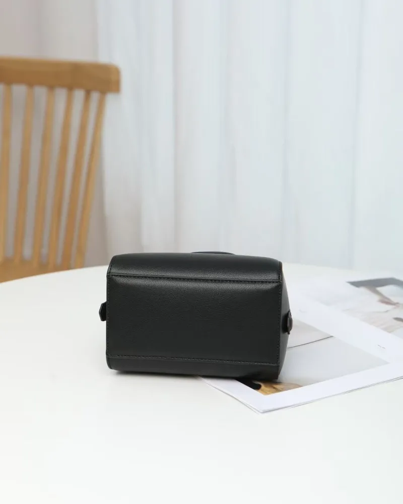 Givenchy Handle Bags-54 - Image 5