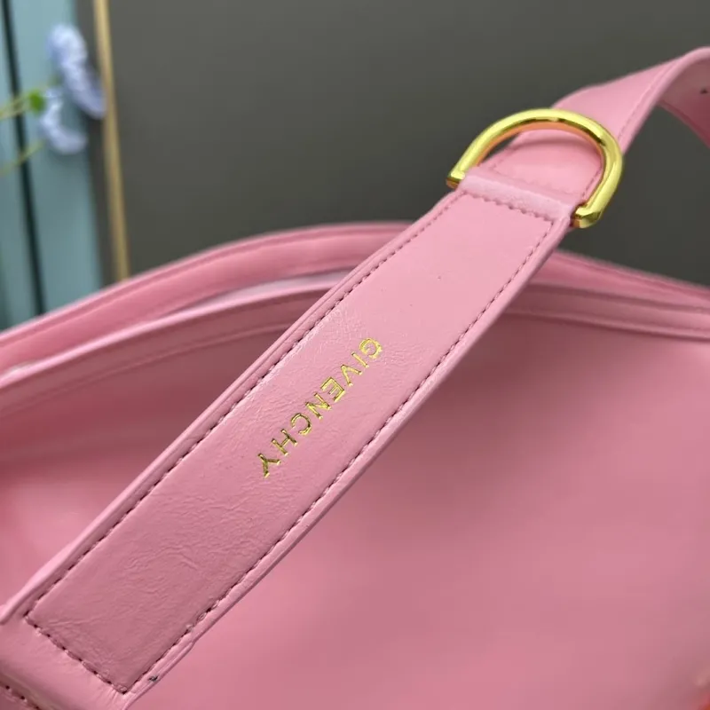 Givenchy Pink Leather Shoulder Bag - Image 6