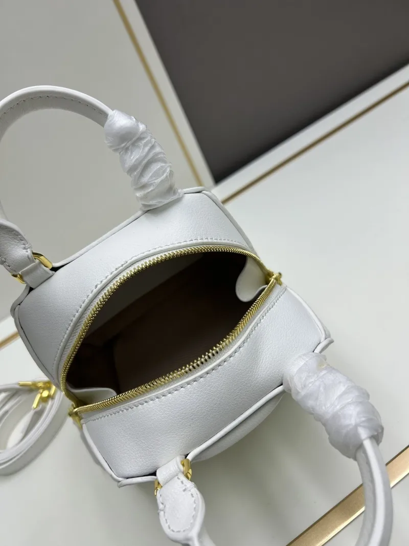 Givenchy White Mini Crossbody Handbag - Image 7