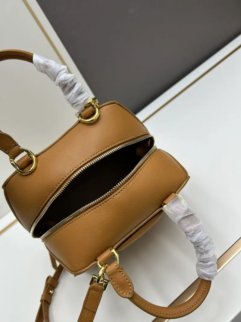 Givenchy Brown Leather Shoulder Handbag - Image 8