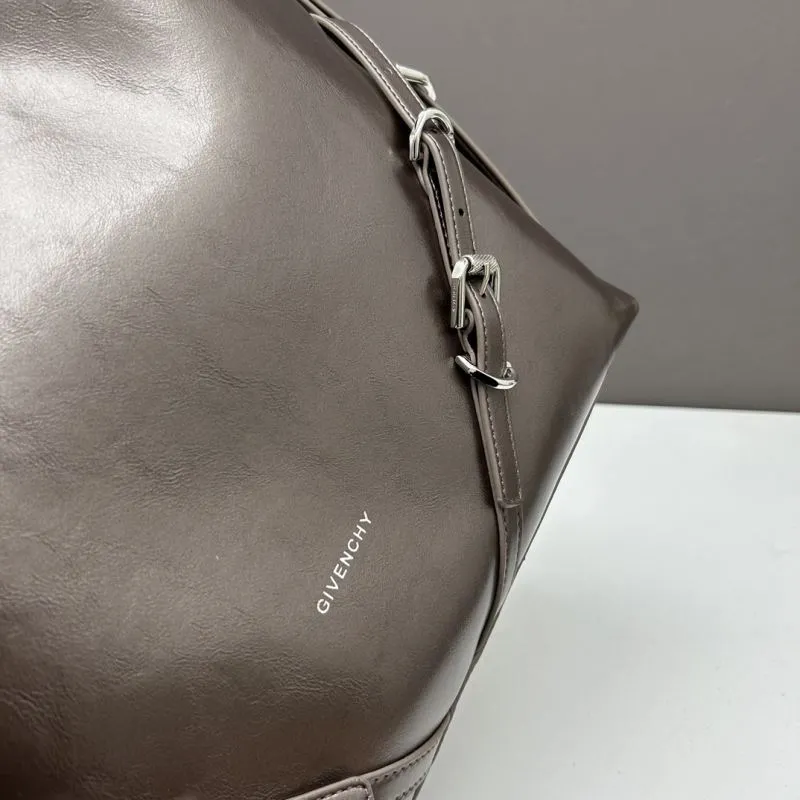 Givenchy Dark Brown Leather Shoulder Bag - Image 4
