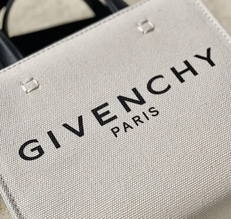 Givenchy Cream Tote Bag with Strap 81 - Image 3