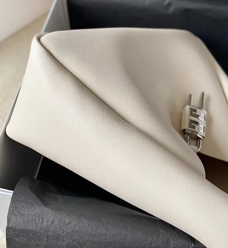 Givenchy Handle Bags-88 - Image 3