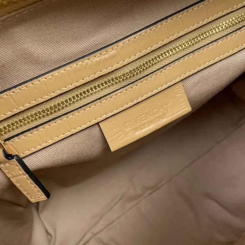 Givenchy Handle Bags-104 - Image 9