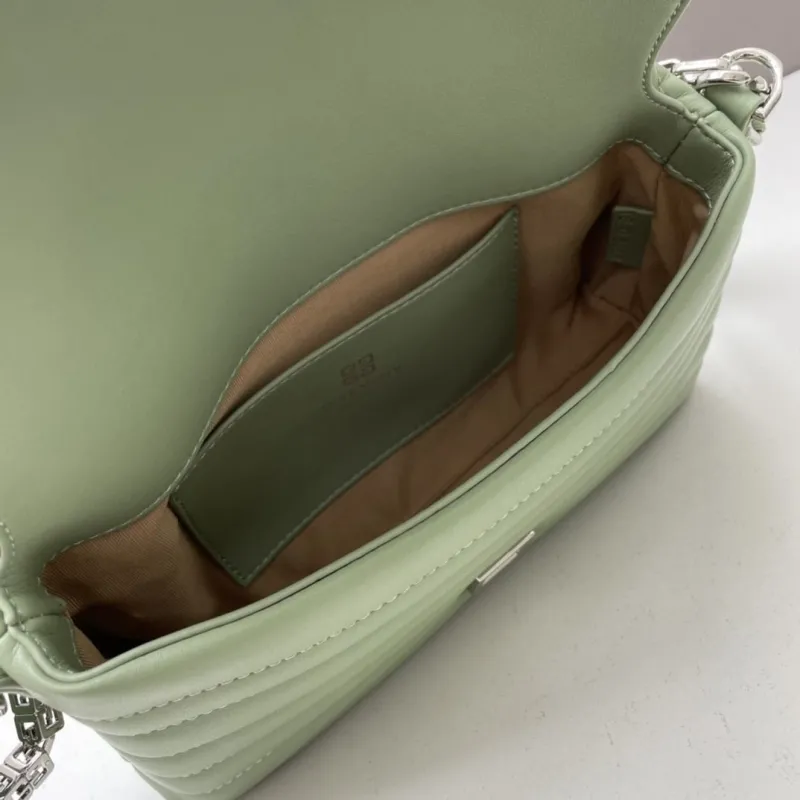 Givenchy Sage Green Quilted Crossbody Bag - Image 6
