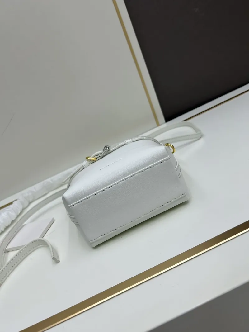 Givenchy White Crossbody Satchel Bag - Image 5