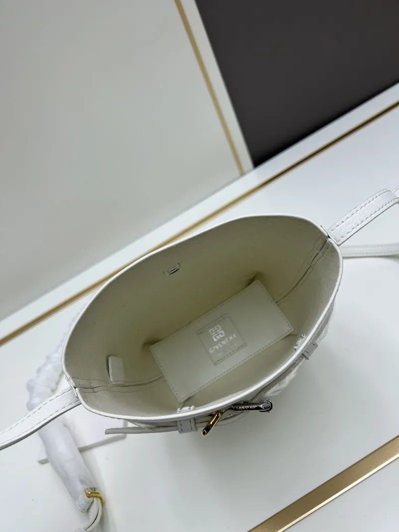 Givenchy White Crossbody Satchel Bag - Image 7