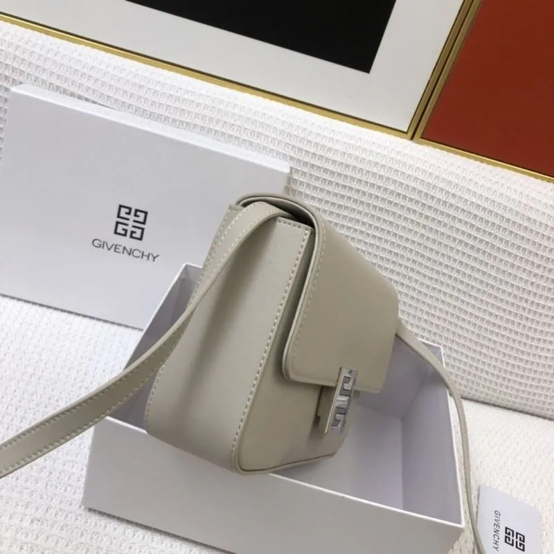 Givenchy H21033 Light Gray Leather Crossbody Bag - Image 5