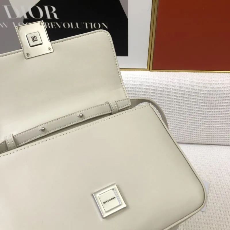 Givenchy H21033 Light Gray Leather Crossbody Bag - Image 8
