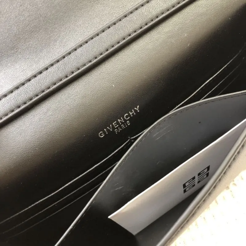 Givenchy Black Leather Chain Satchel Bag H21031 - Image 9