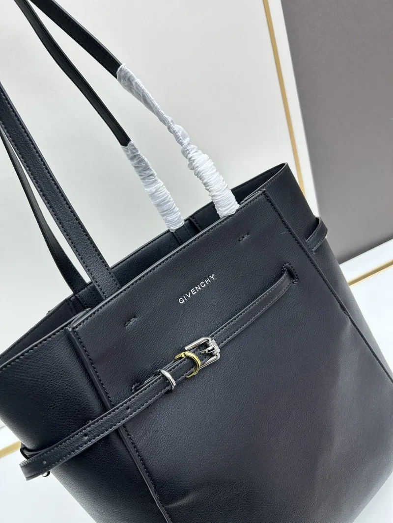 Alternative view of Givenchy Shoulder Bags-2