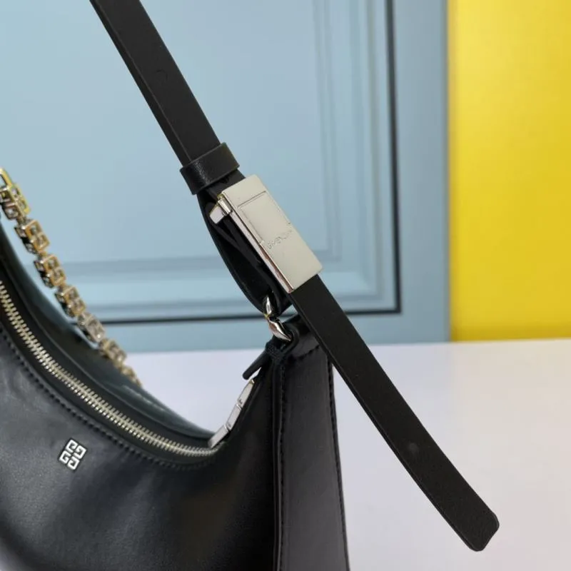 Givenchy Black Leather Shoulder Bag - Image 5
