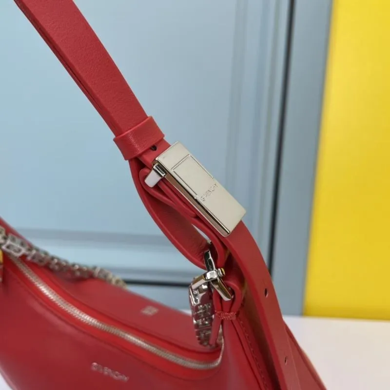 Givenchy Large Red Leather Shoulder Bag - Image 6
