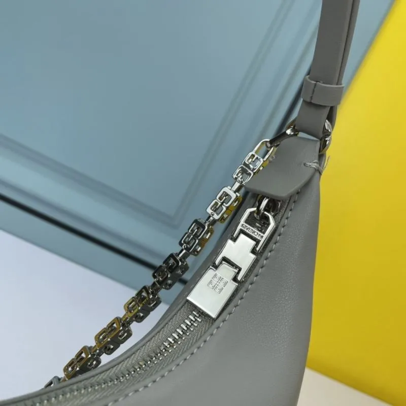 Givenchy Shoulder Bags-11 - Image 7