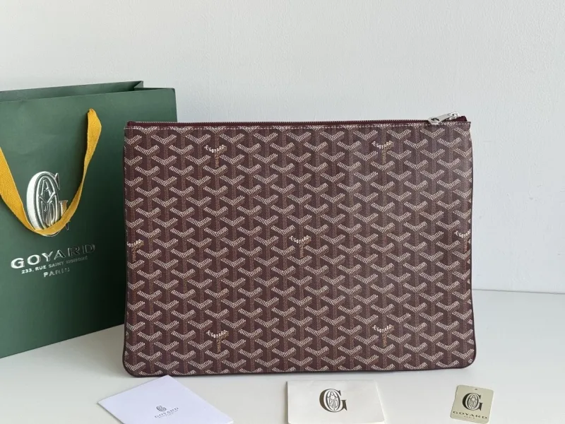 Alternative view of Goyard Clutch Bags-5