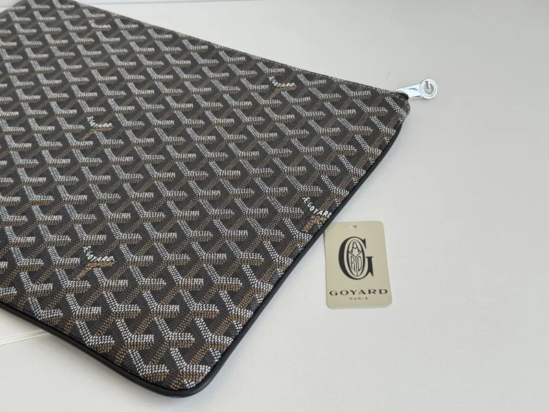Goyard Black Zip Clutch Bag - Image 7