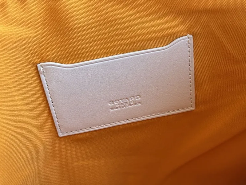 Goyard White Monogram Clutch Bag - Image 9