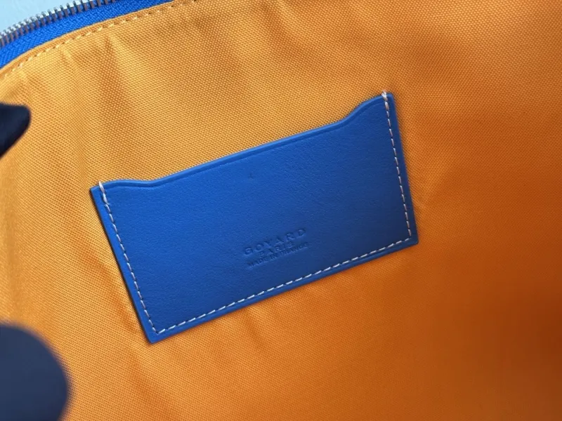 Goyard Blue Zip Clutch Bag - Image 9