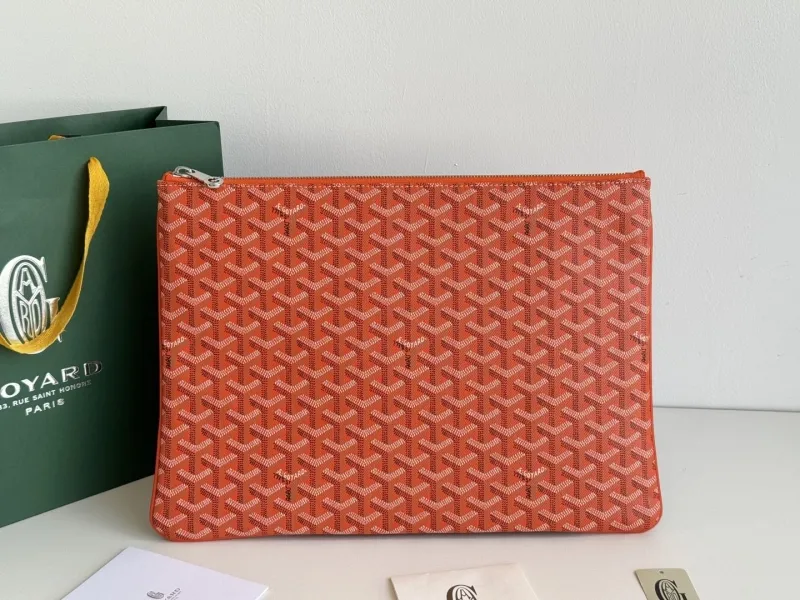 Goyard Clutch Bags-13