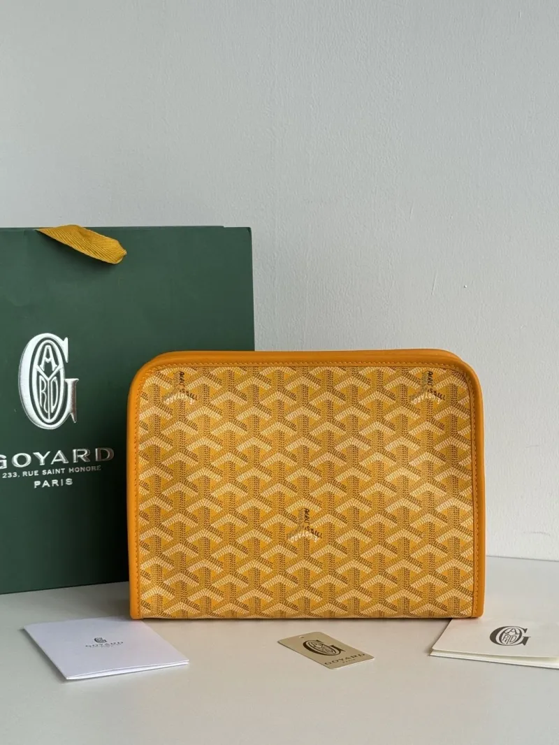 Alternative view of Goyard Clutch Bags-15