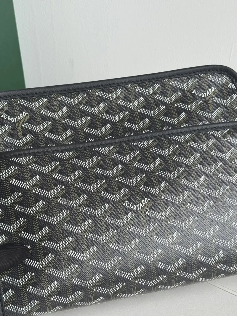 Goyard Black Canvas Clutch Bag - Image 8