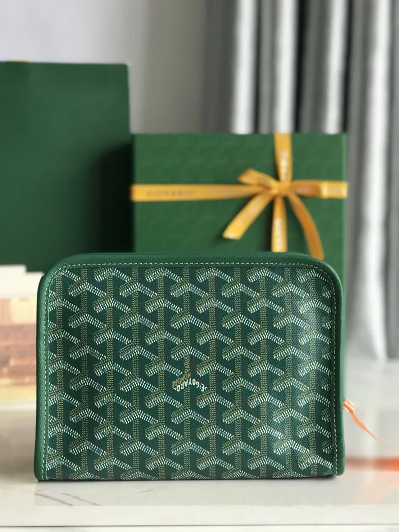 Goyard Green Leather Clutch Bag - Image 4