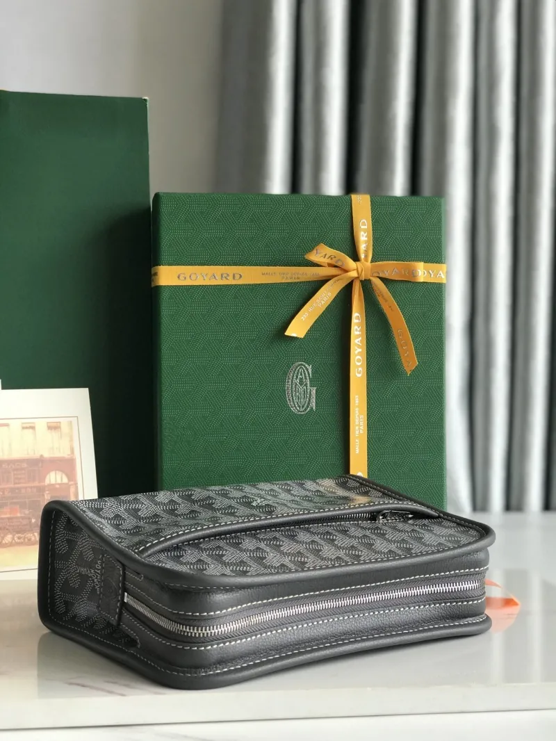 Goyard Dark Gray Clutch Bag - Image 6