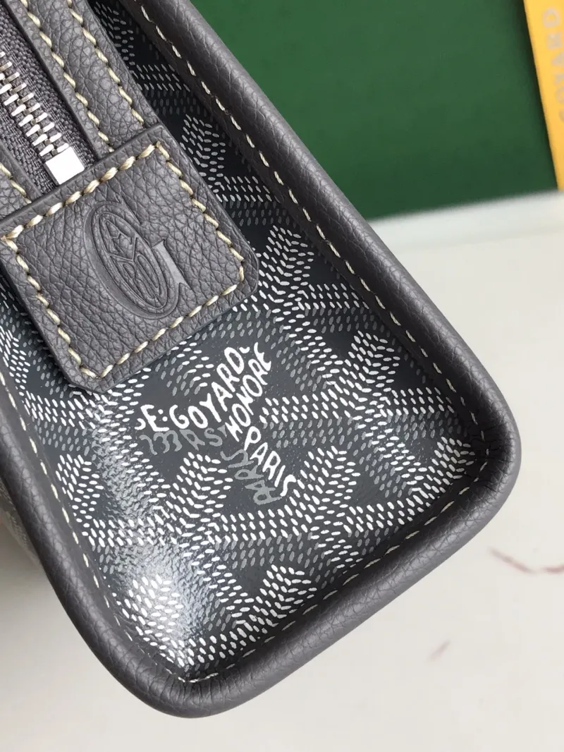 Goyard Dark Gray Clutch Bag - Image 7