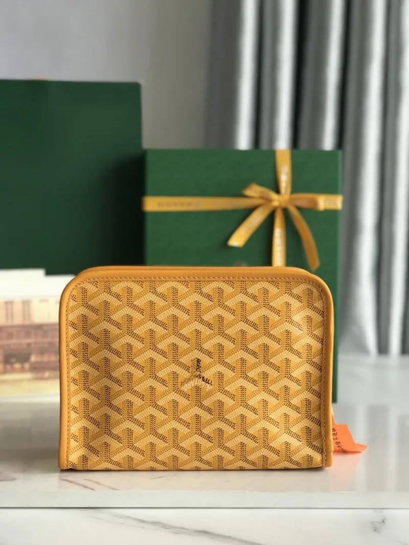 Goyard Yellow Clutch Bag 25 - Image 4
