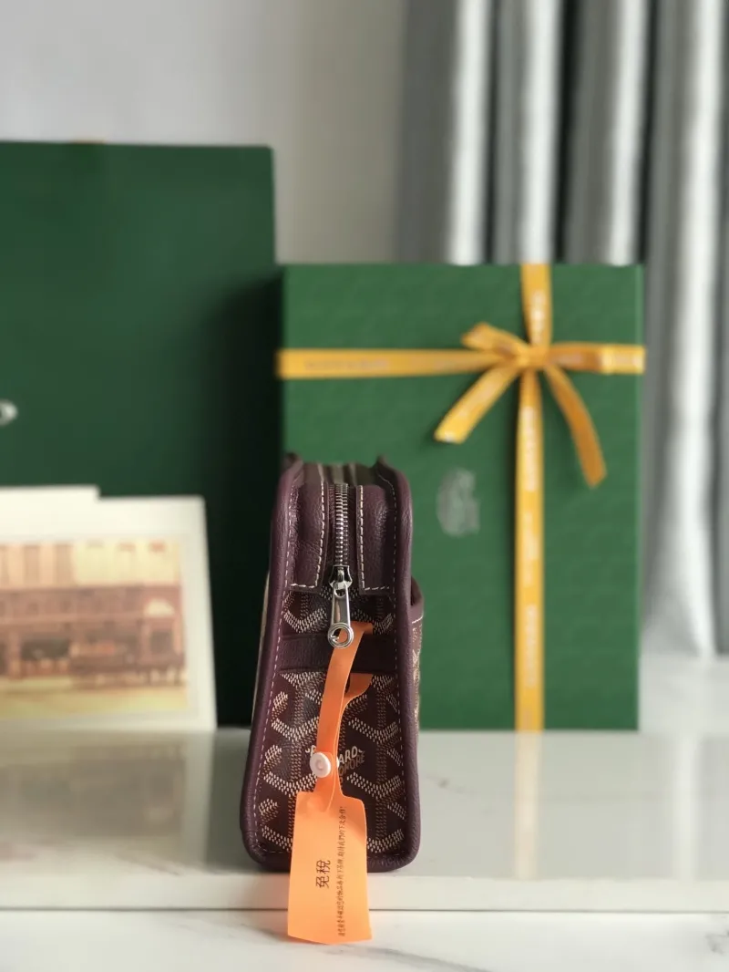 Alternative view of Goyard Clutch Bags-26