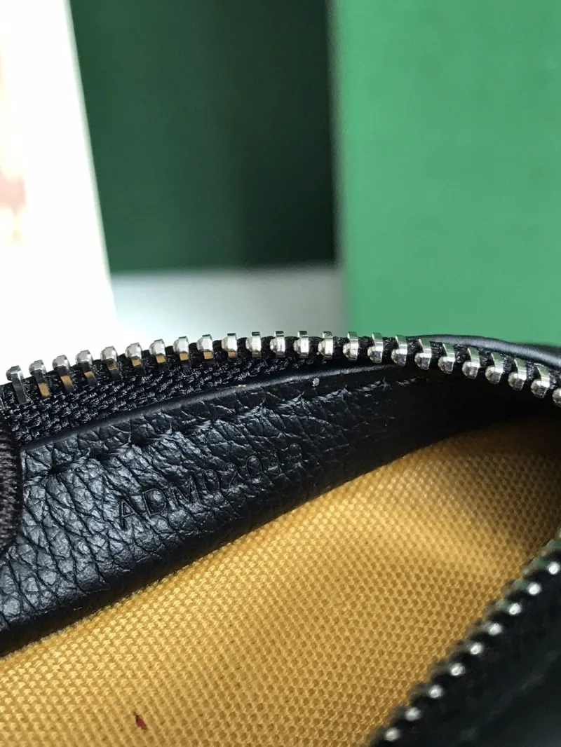 Alternative view of Goyard Clutch Bags-30