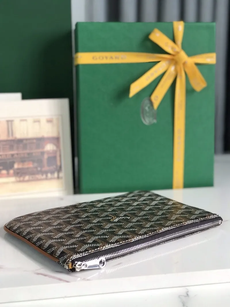 Alternative view of Goyard Clutch Bags-43
