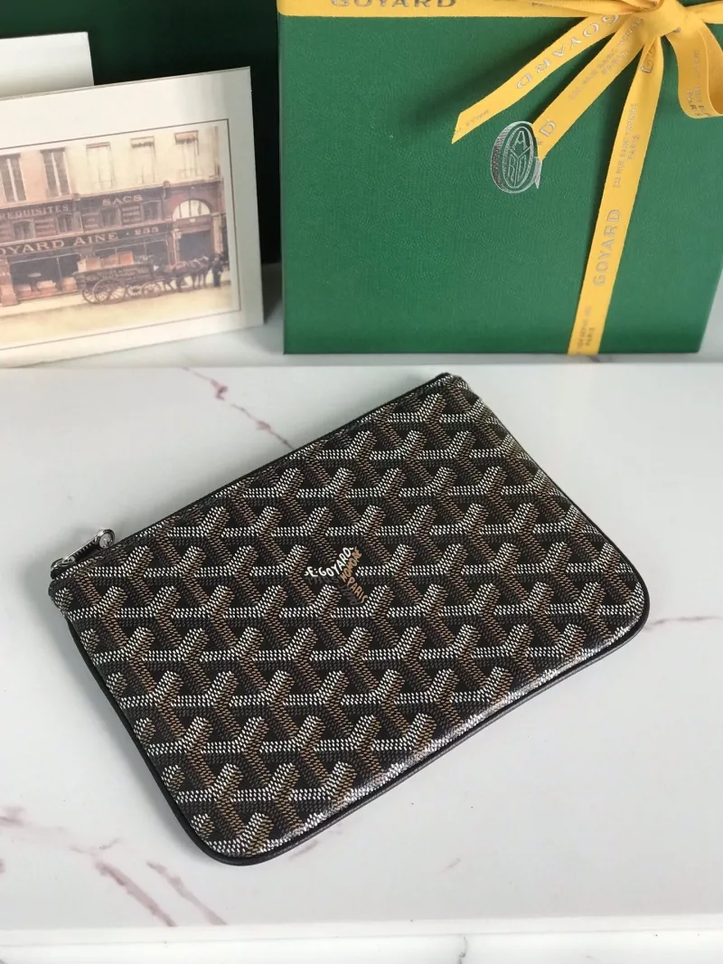 Alternative view of Goyard Clutch Bags-44