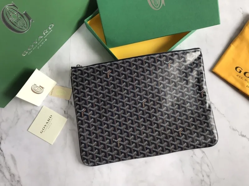 Goyard Black Clutch Bag 54