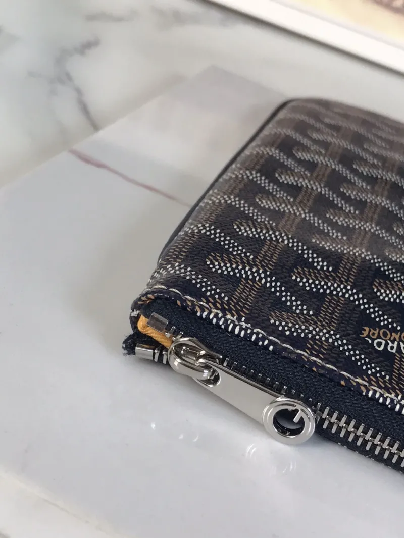 Goyard Black Zip Clutch Bag - Image 7