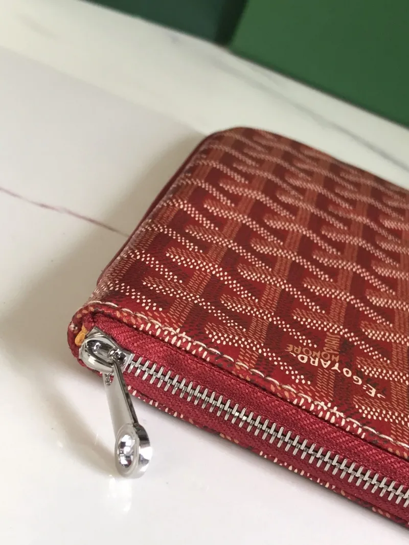 Goyard Red Zip Clutch Bag - Image 5