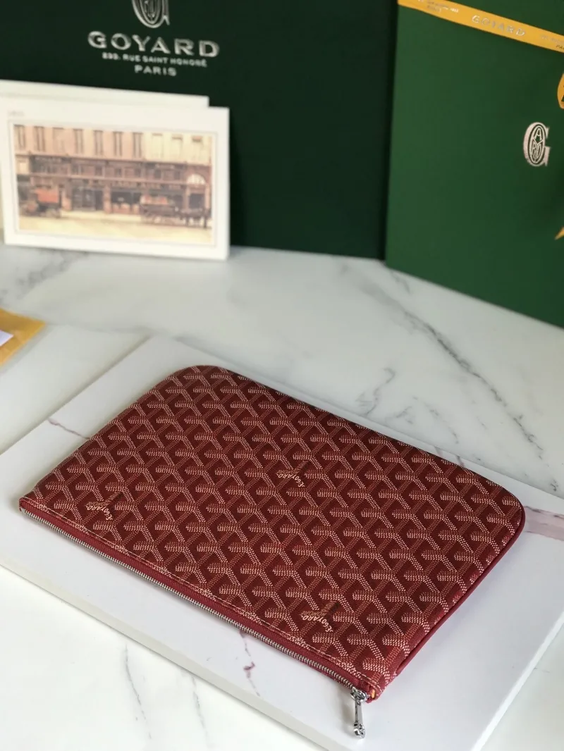 Goyard Red Zip Clutch Bag - Image 7